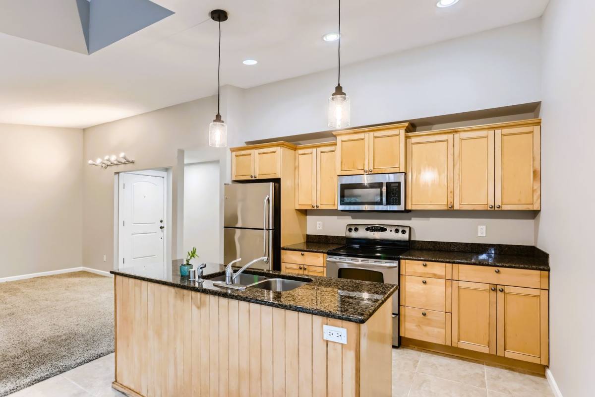 Condo for rent at 14715 SE 24th St, Bellevue, WA 98007