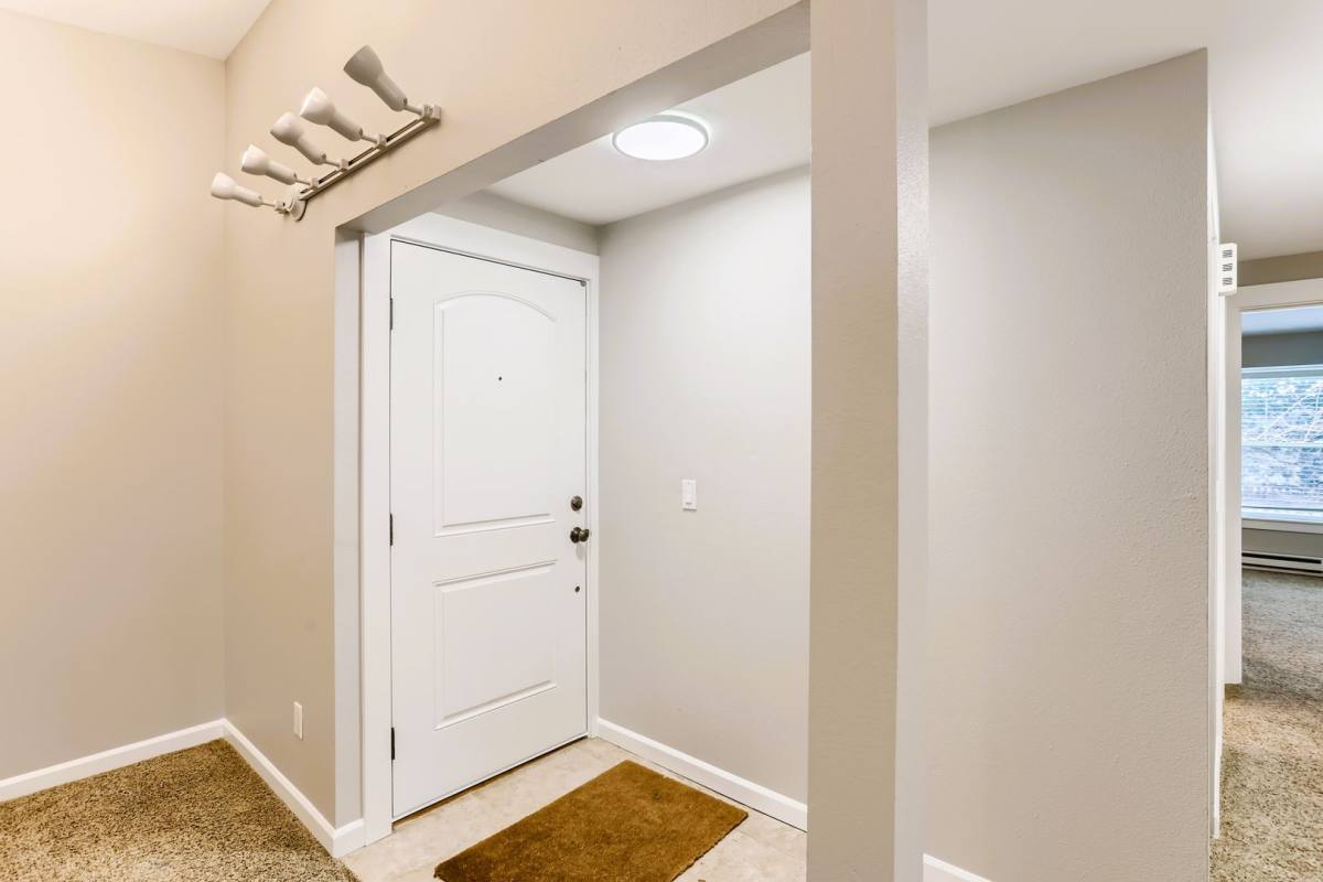 Condo for rent at 14715 SE 24th St, Bellevue, WA 98007