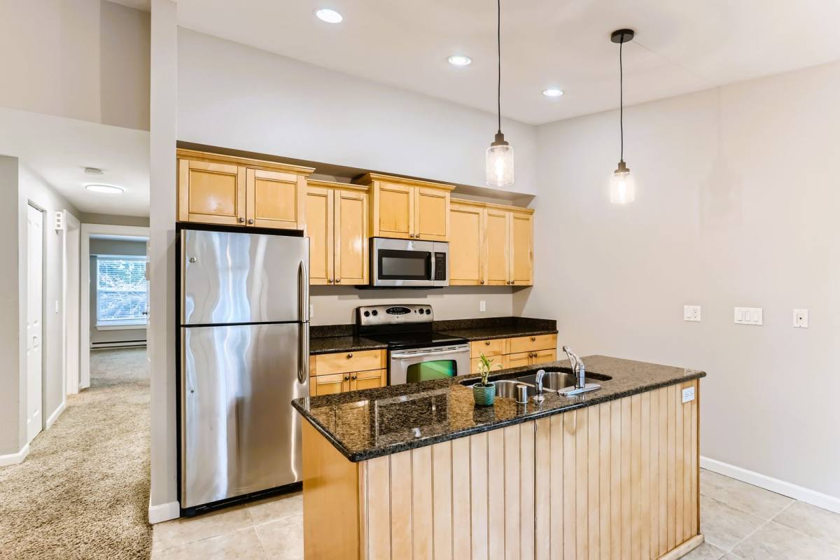 Condo for rent at 14715 SE 24th St, Bellevue, WA 98007