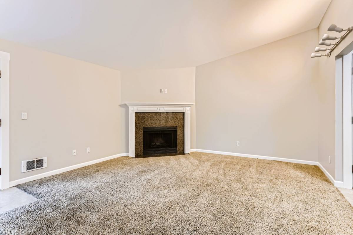 Condo for rent at 14715 SE 24th St, Bellevue, WA 98007