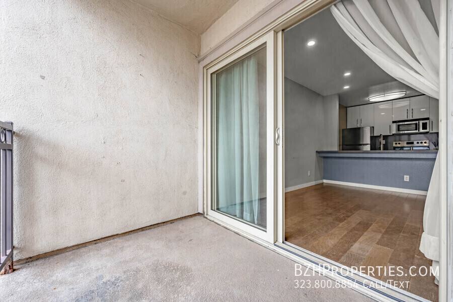Condo for rent at 141 S Clark Dr #412, Los Angeles, CA 90048