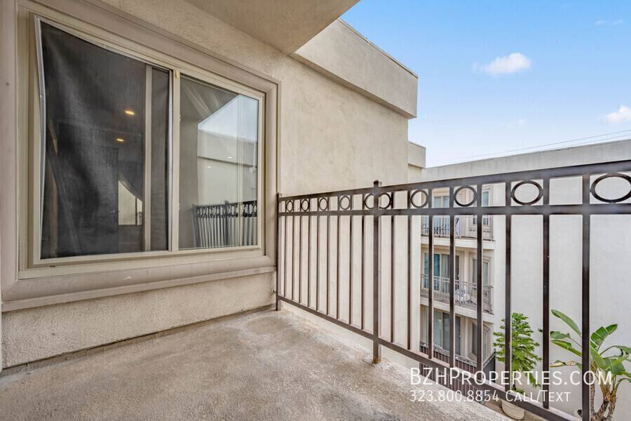Condo for rent at 141 S Clark Dr #412, Los Angeles, CA 90048