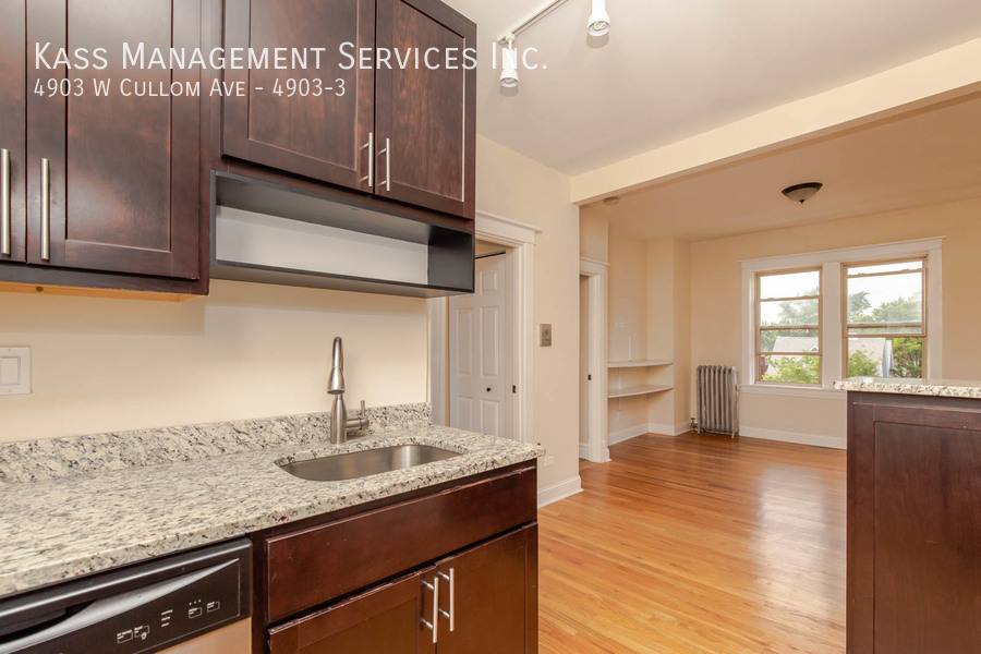 Apartment for rent at 4903 W Cullom Ave #3, Chicago, IL 60641