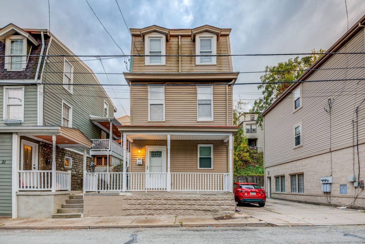 House for rent at 33 Southern Ave, Pittsburgh, PA 15211