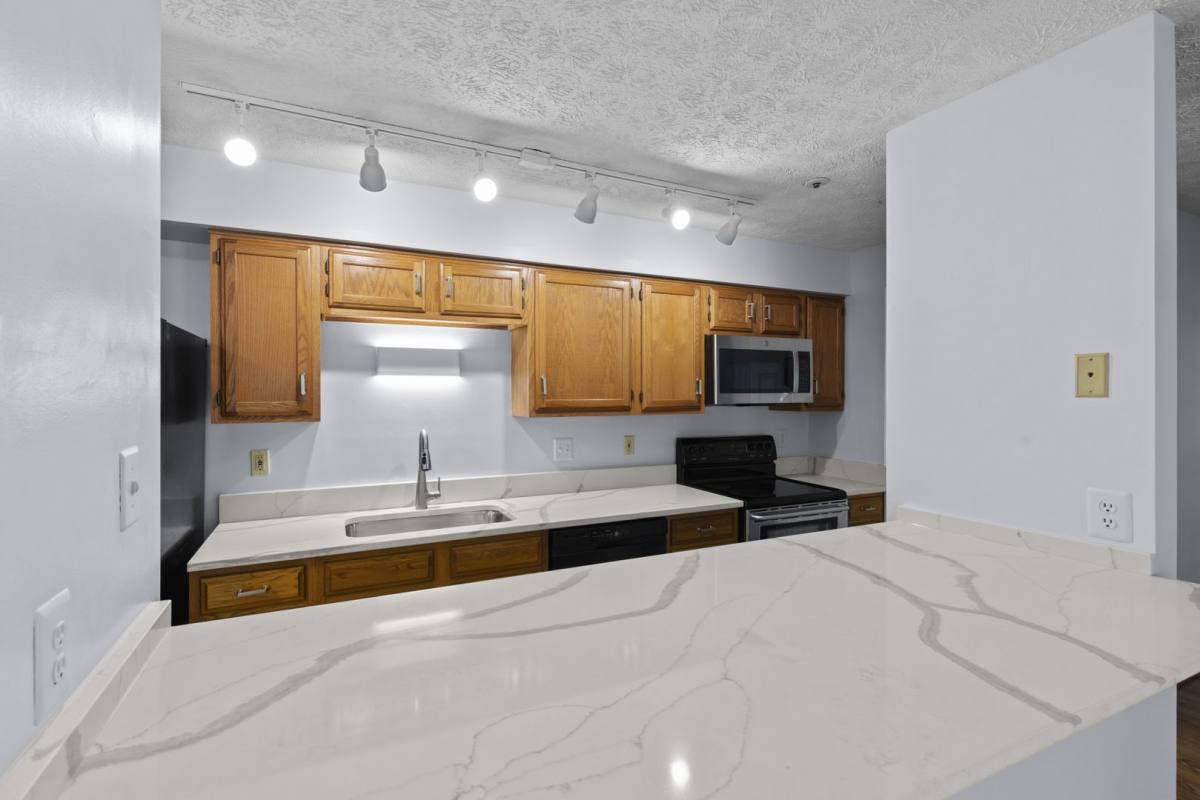 Condo for rent at 815 Deering Rd, Pasadena, MD 21122