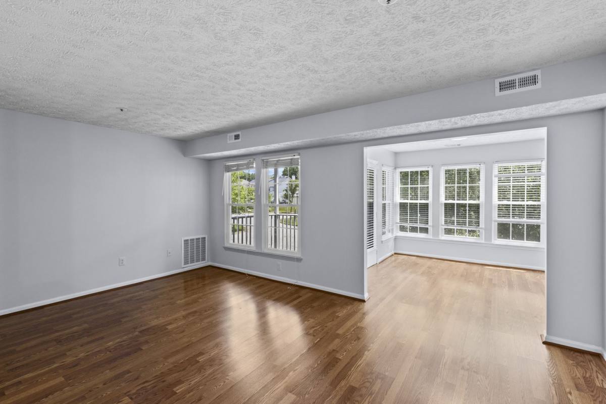 Condo for rent at 815 Deering Rd, Pasadena, MD 21122