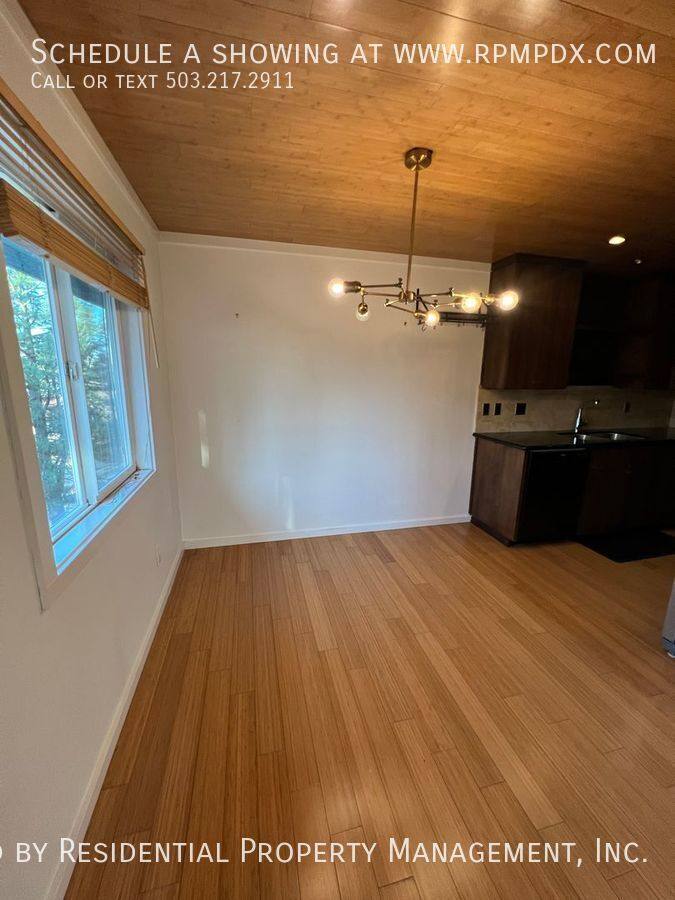 Townhouse for rent at 5715 NE Sacramento St #10, Portland, OR 97213