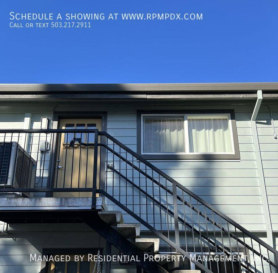 Townhouse for rent at 5715 NE Sacramento St #10, Portland, OR 97213