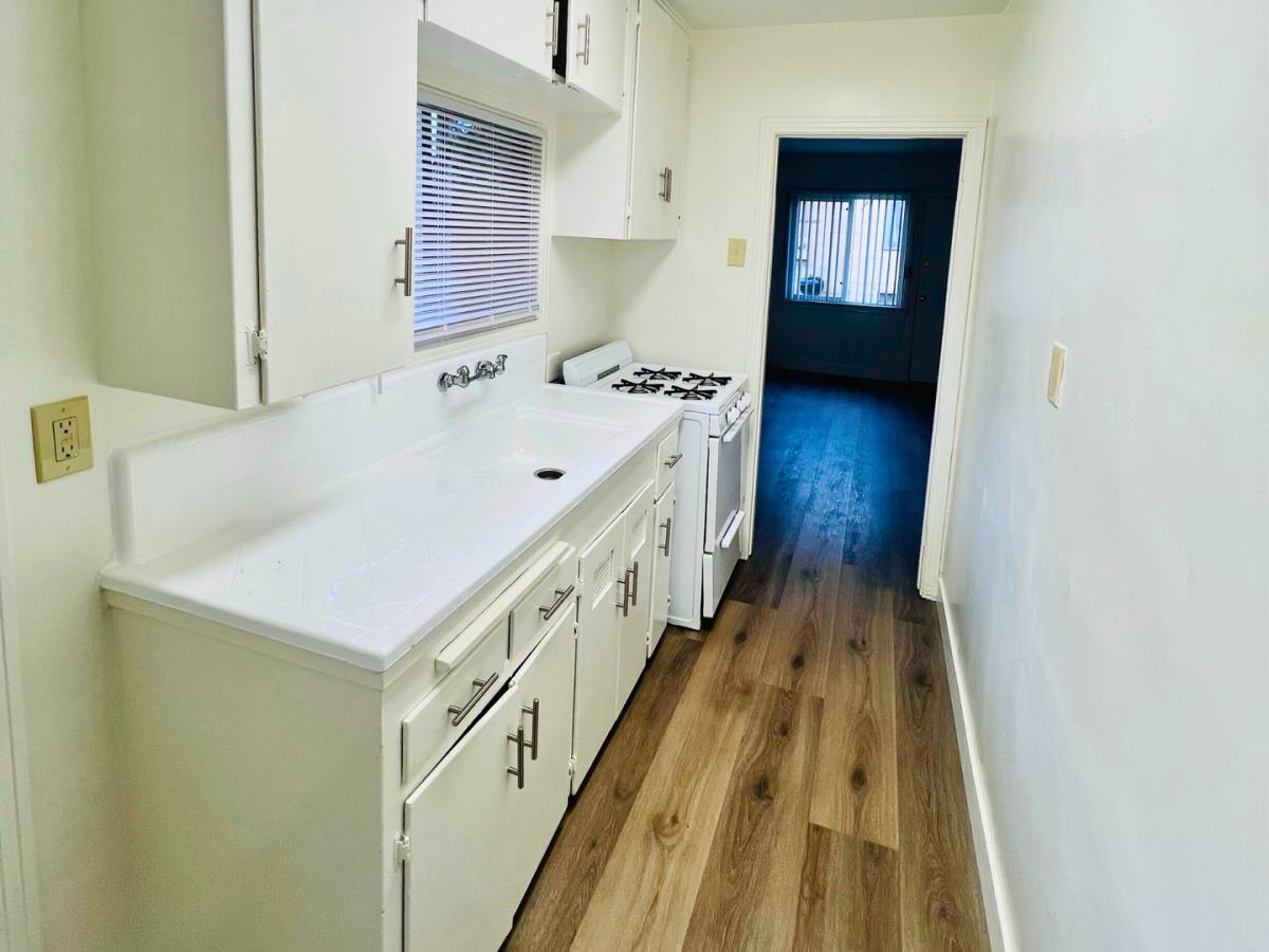 Apartment for rent at 783-789 Freeman Ave, Long Beach, CA 90804