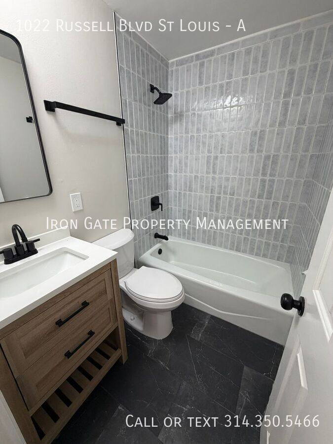 Apartment for rent at 1022 Russell Blvd, Saint Louis, MO 63104
