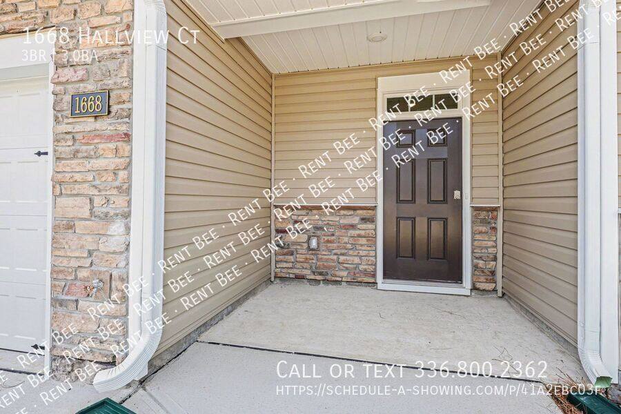 Townhouse for rent at 1668 Hallview Court, Kernersville, NC 27284
