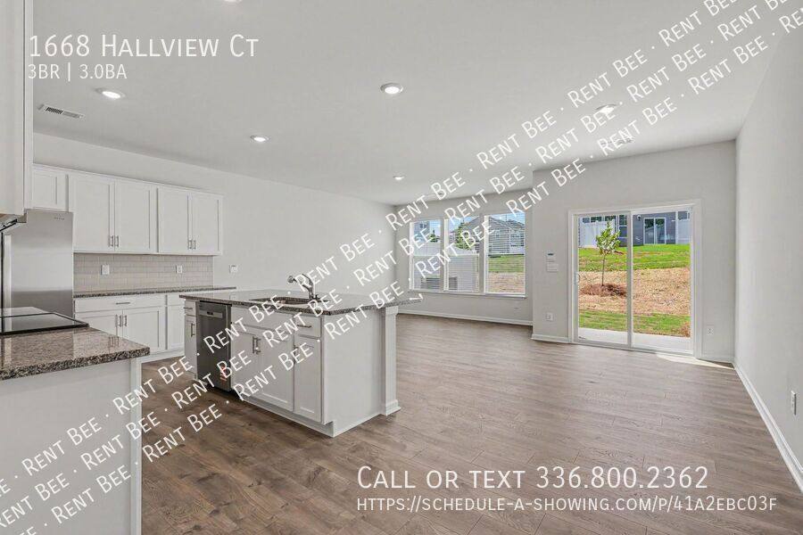 Townhouse for rent at 1668 Hallview Court, Kernersville, NC 27284