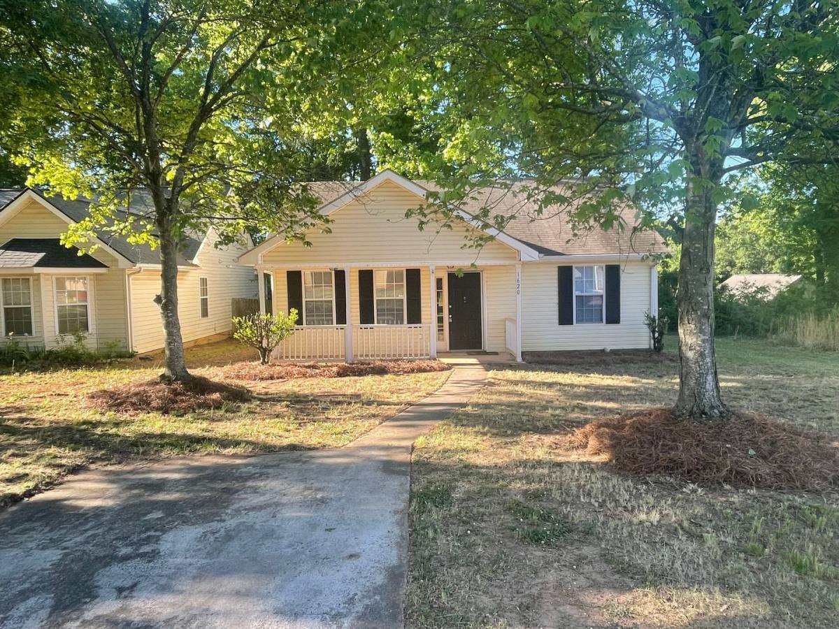 House for rent at 1620 Ervin Lane, Pineville, NC 28134