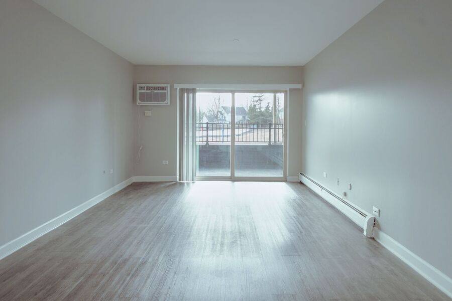 Apartment for rent at 4 Walker Ave #204 R, Clarendon Hills, IL 60514