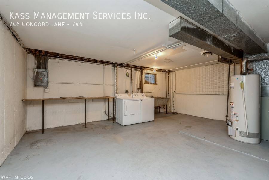 Townhouse for rent at 746 Concord Lane #746, Barrington, IL 60010