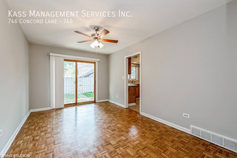 Townhouse for rent at 746 Concord Lane #746, Barrington, IL 60010