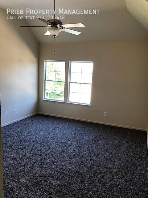 Townhouse for rent at 1211 N 132nd St, Kansas City, KS 66109
