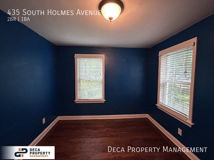 House for rent at 435 S Holmes Ave, Saint Louis, MO 63122