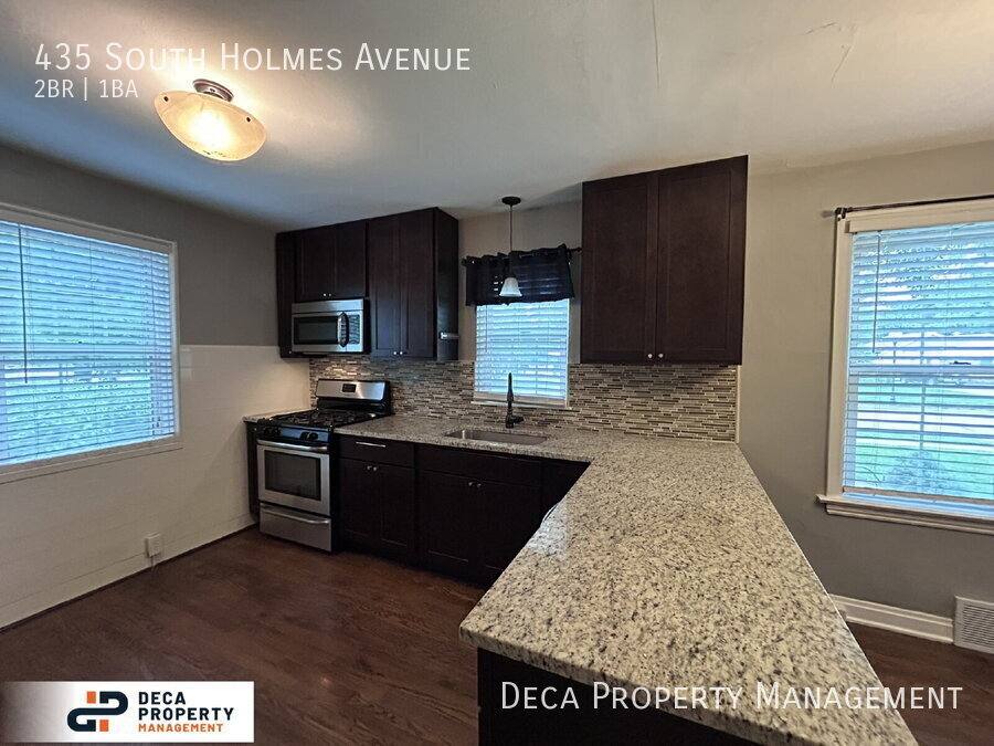 House for rent at 435 S Holmes Ave, Saint Louis, MO 63122