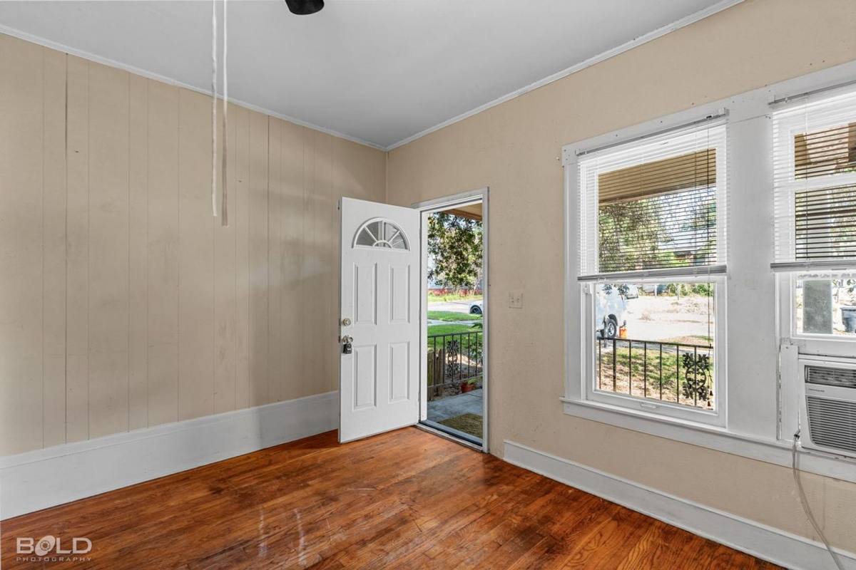 House for rent at 649-B Merrick St, Shreveport, LA 71104
