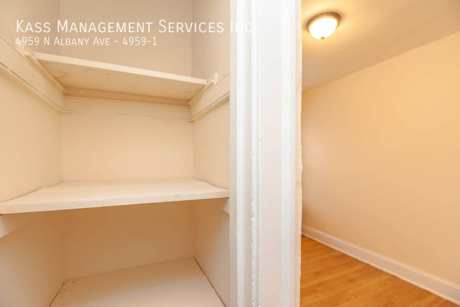 Apartment for rent at 4959 N Albany Ave #1, Chicago, IL 60625