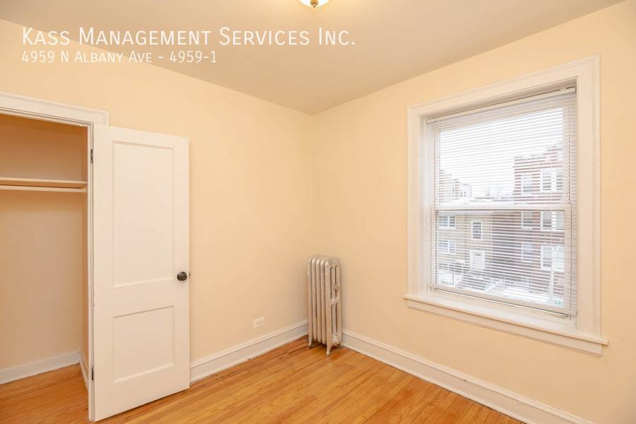 Apartment for rent at 4959 N Albany Ave #1, Chicago, IL 60625