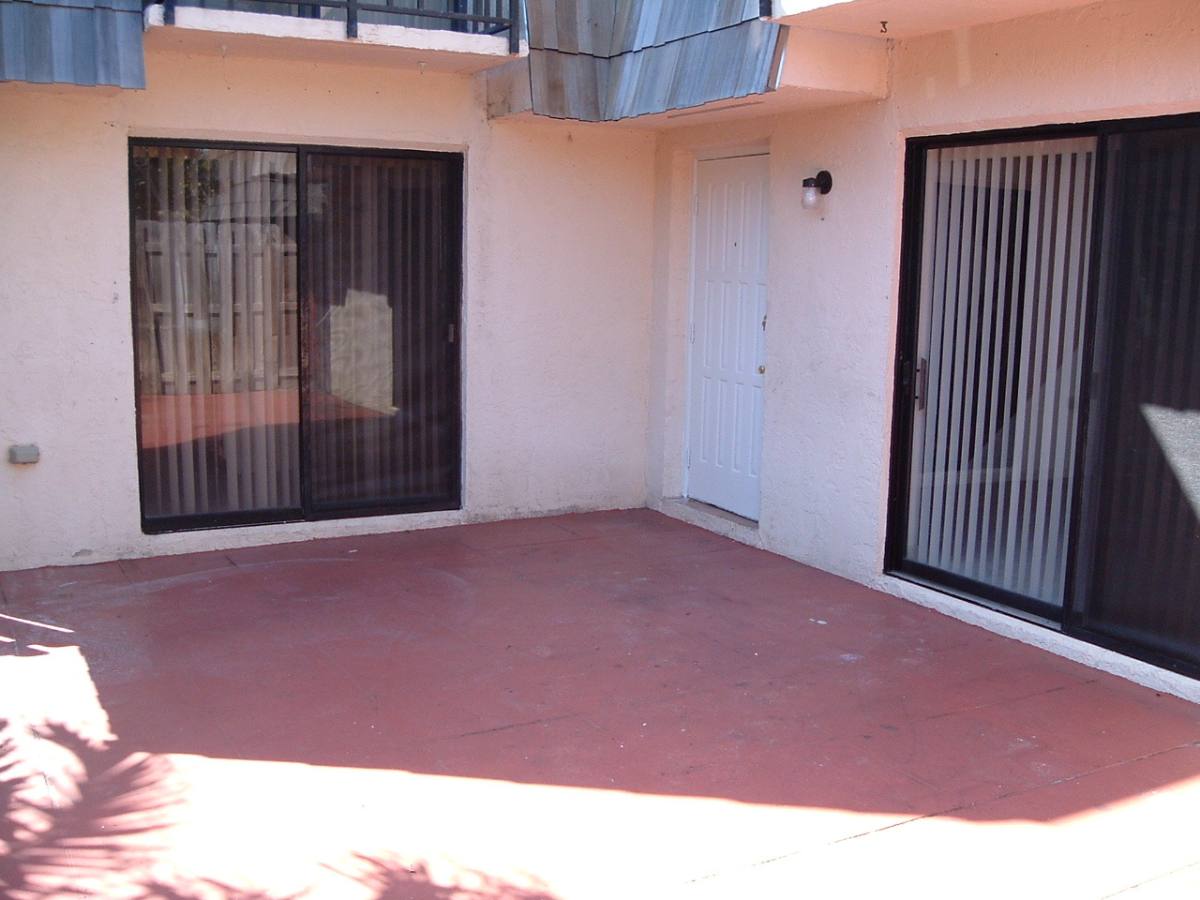 Townhouse for rent at 1714-B Forest Lakes Circle, West Palm Beach, FL 33406