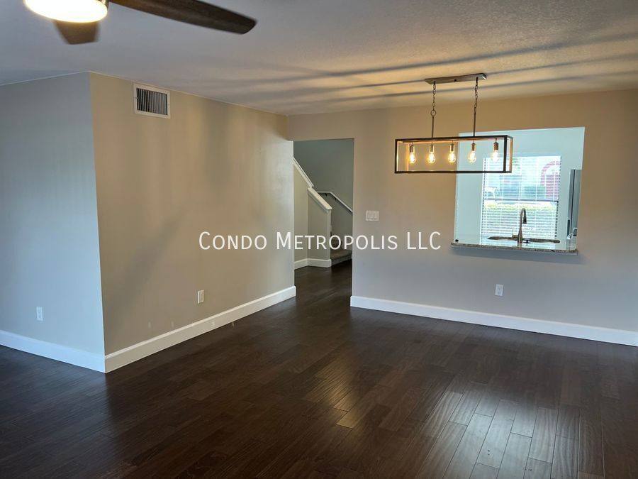 Townhouse for rent at 1600 Bending Brook Way #28, Orlando, FL 32807