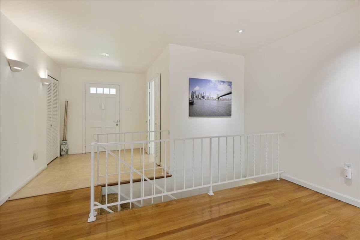 House for rent at 1397 Canterbury Way, Potomac, MD 20854