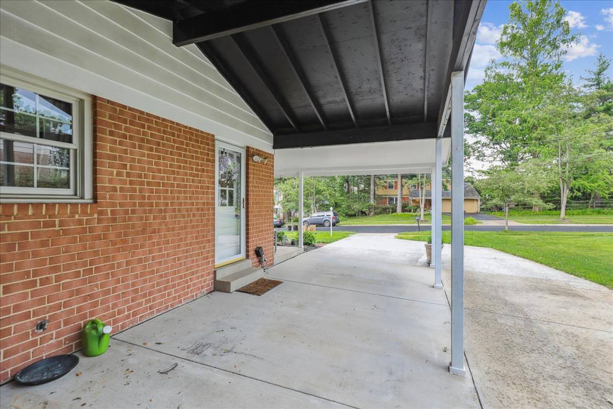 House for rent at 1397 Canterbury Way, Potomac, MD 20854