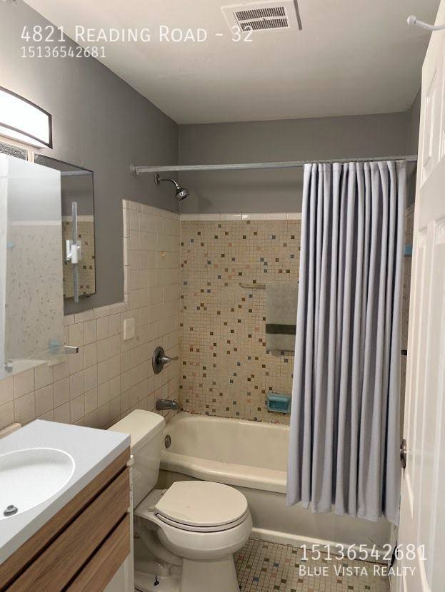 Apartment for rent at 4821 Reading Rd #32, Cincinnati, OH 45237