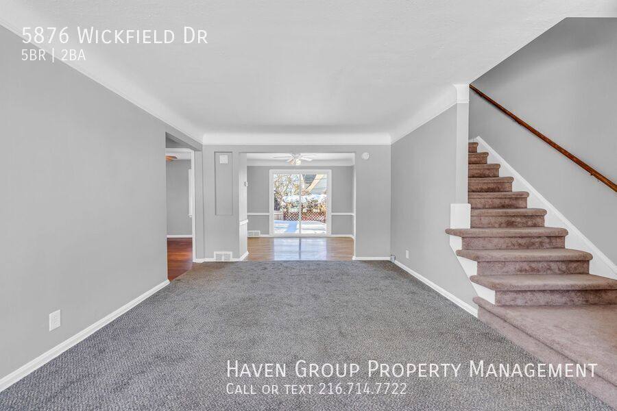 House for rent at 5876 Wickfield Dr, Cleveland, OH 44130