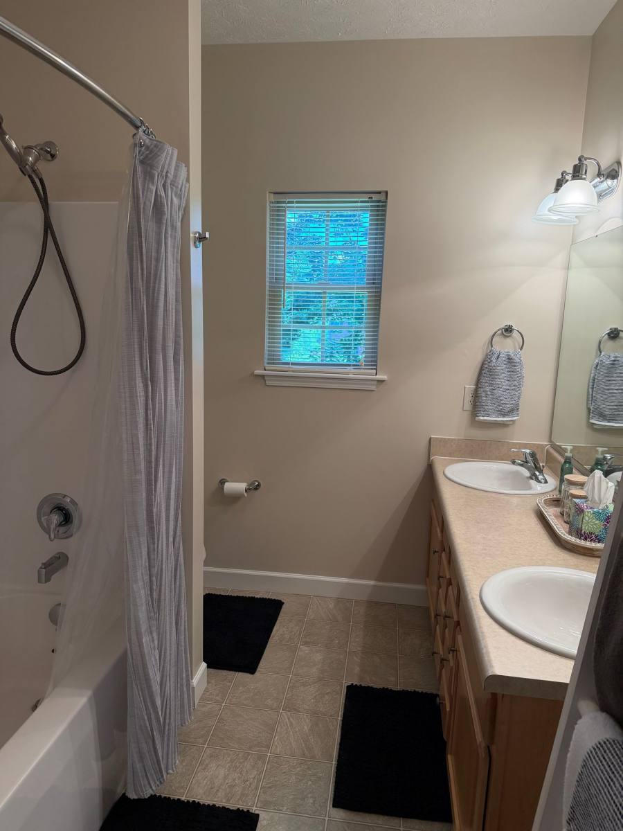 Apartment for rent at 180 Talus Lane NW, Christiansburg, VA 24073