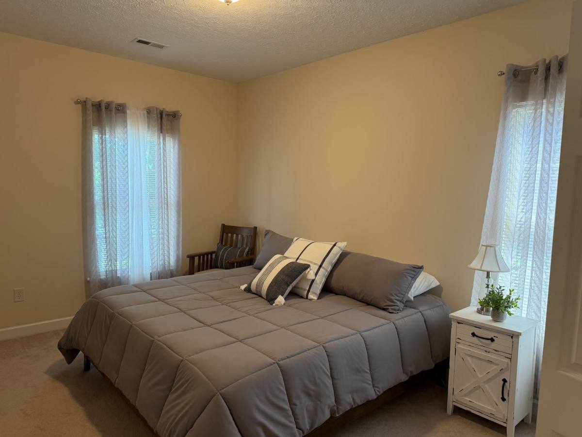 Apartment for rent at 180 Talus Lane NW, Christiansburg, VA 24073
