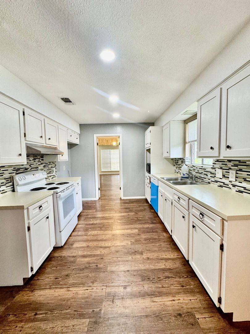 House for rent at 5122 Moultrie Dr, Corpus Christi, TX 78413