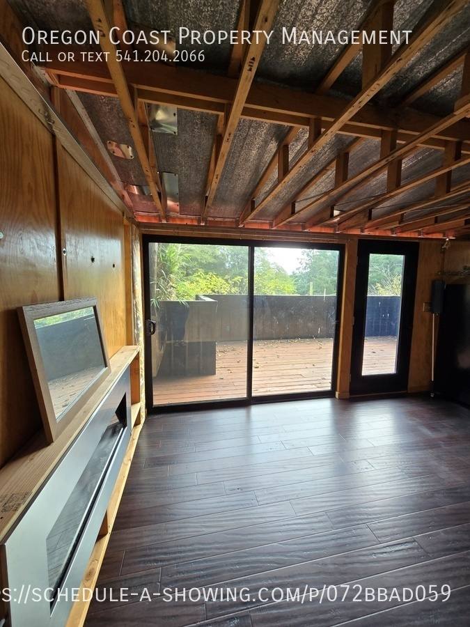 House for rent at 1645 Deer Rd, Tillamook, OR 97141