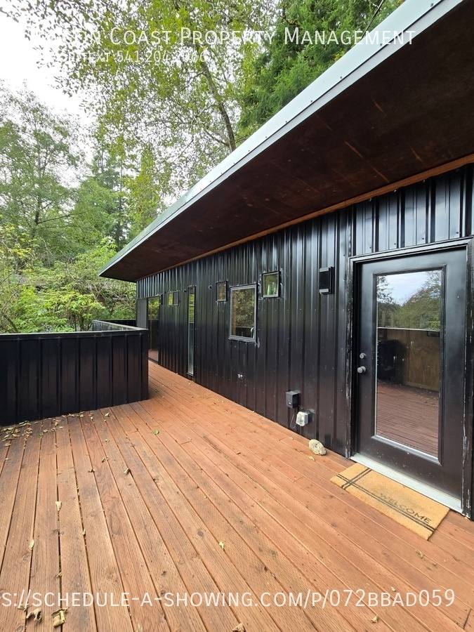House for rent at 1645 Deer Rd, Tillamook, OR 97141