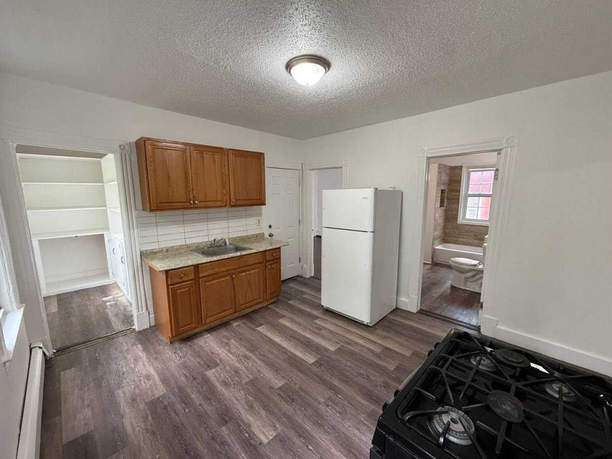 Apartment for rent at 122-124 Shultas Place, Hartford, CT 06114