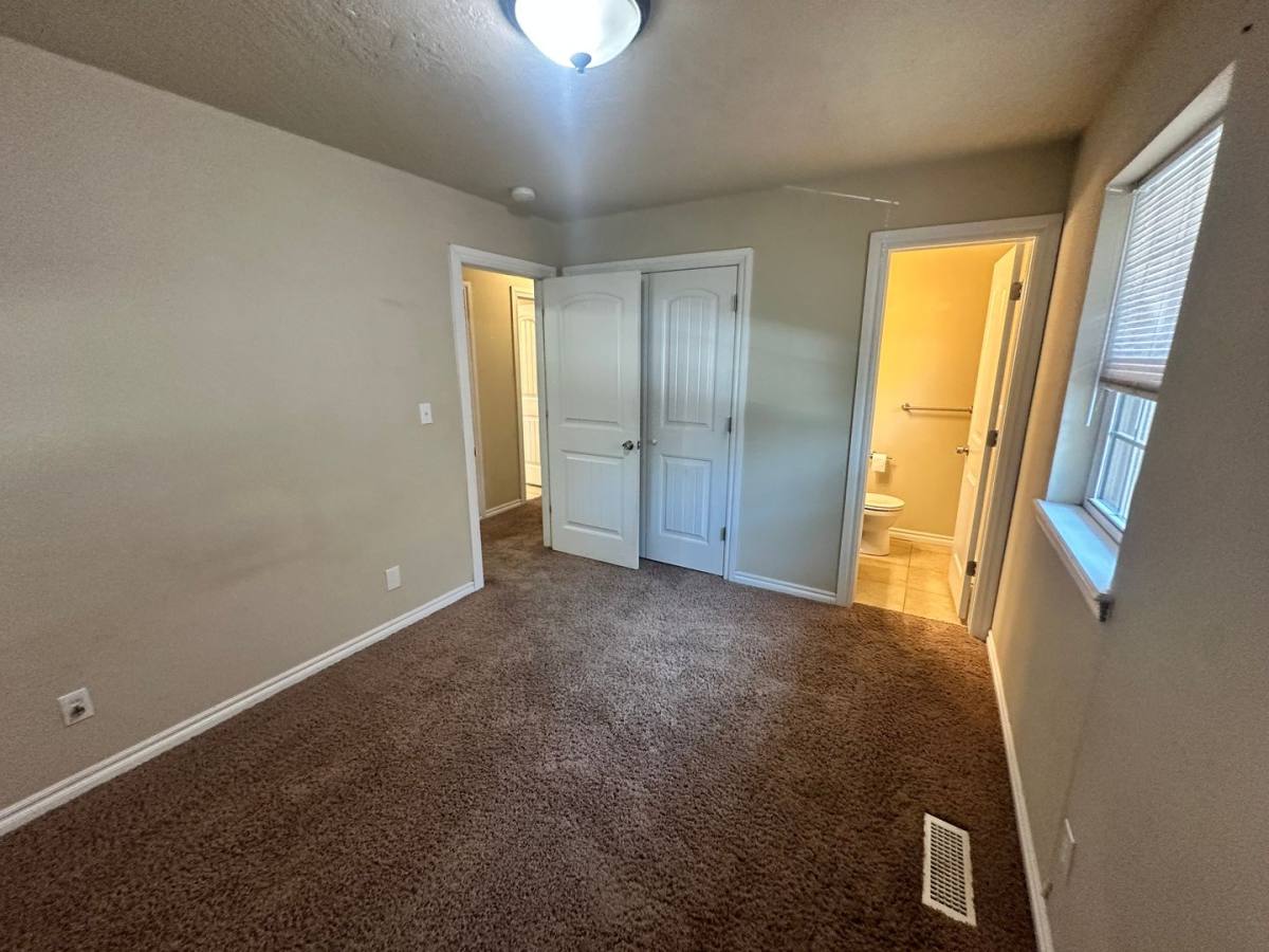 House for rent at 1613 Vine St, Norman, OK 73069