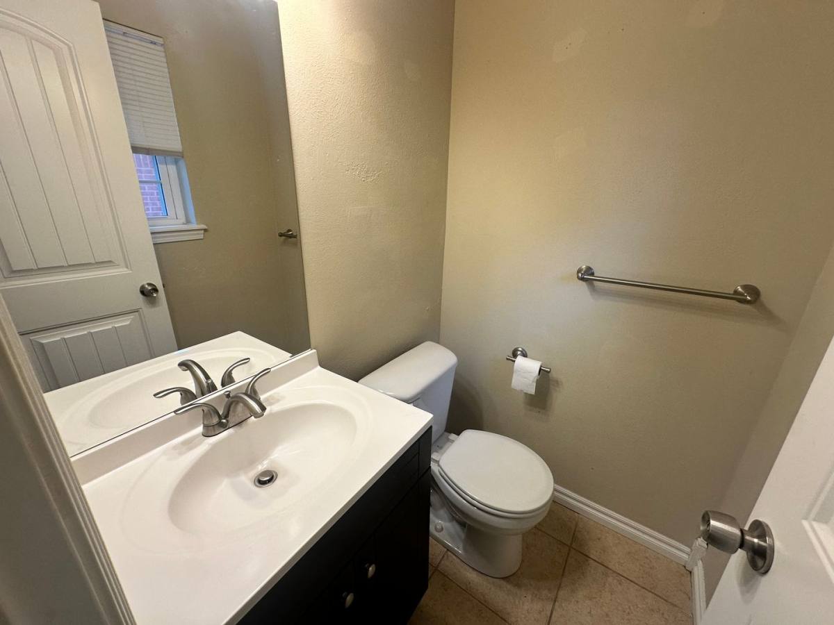 House for rent at 1613 Vine St, Norman, OK 73069