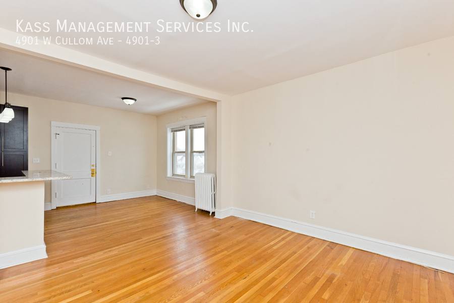 Apartment for rent at 4901 W Cullom Ave #3, Chicago, IL 60641