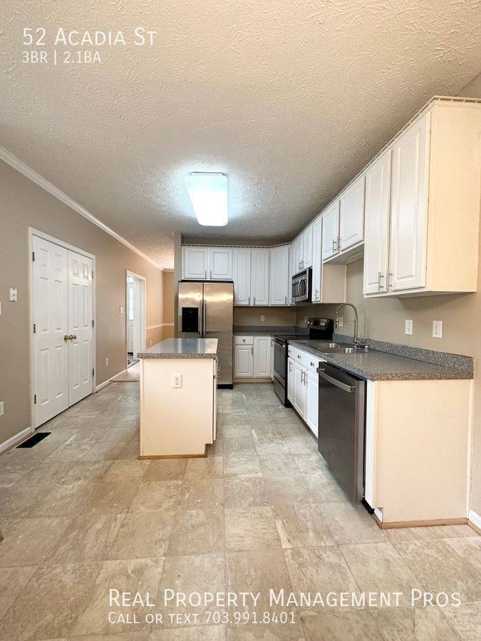 House for rent at 52 Acadia St, Stafford, VA 22554