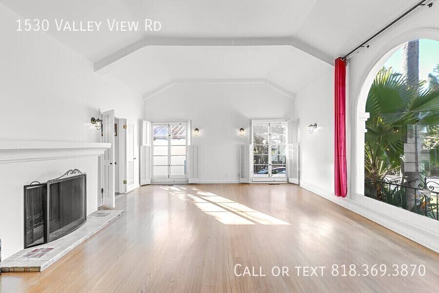 House for rent at 1530 Valley View Rd, Glendale, CA 91202