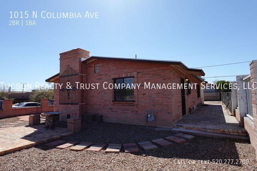 House for rent at 1015 N Columbia Ave, Tucson, AZ 85745