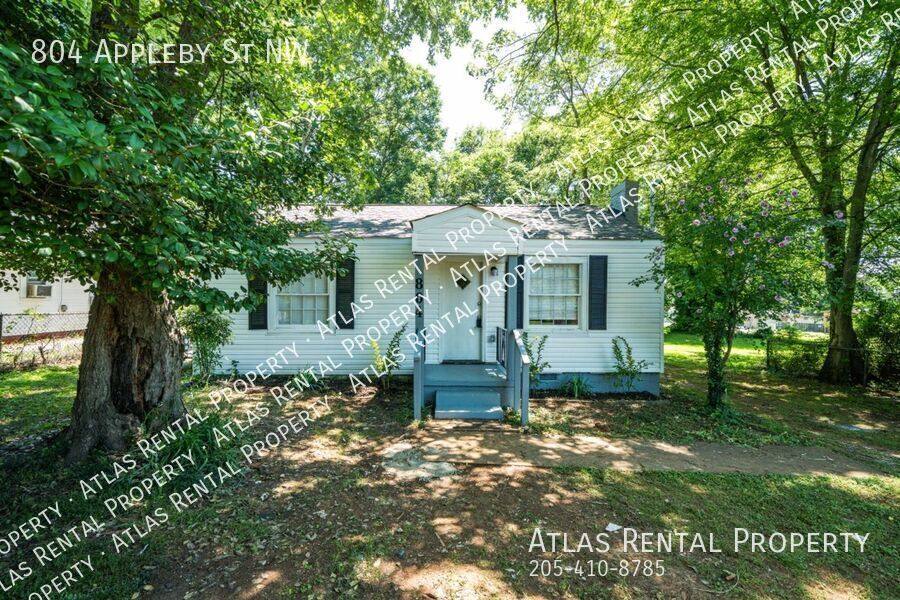 House for rent at 804 Appleby St NW, Huntsville, AL 35816