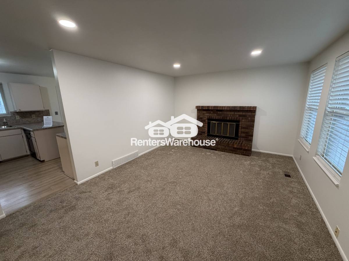 House for rent at 575 E 10315 S, Sandy, UT 84070