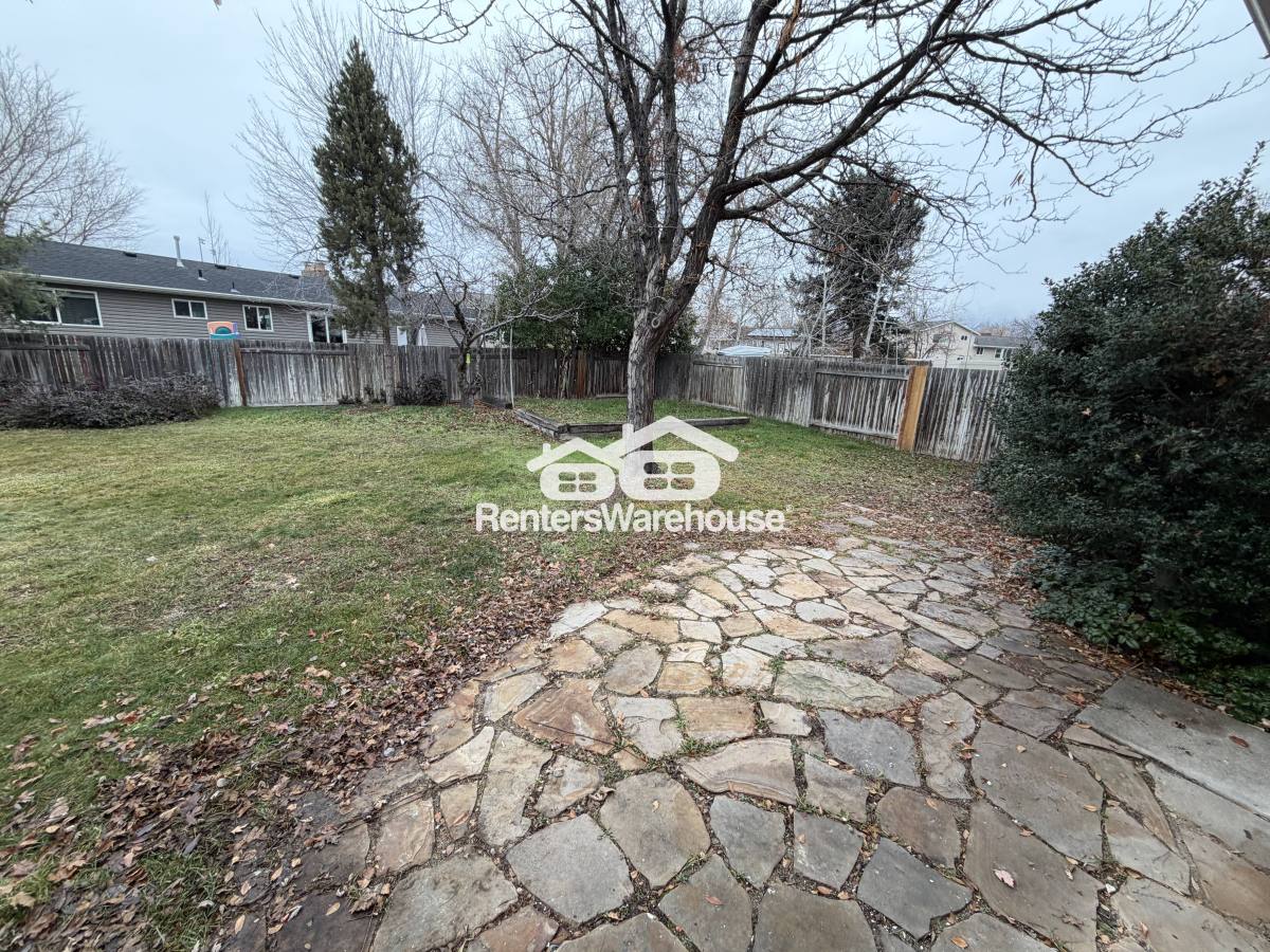 House for rent at 575 E 10315 S, Sandy, UT 84070