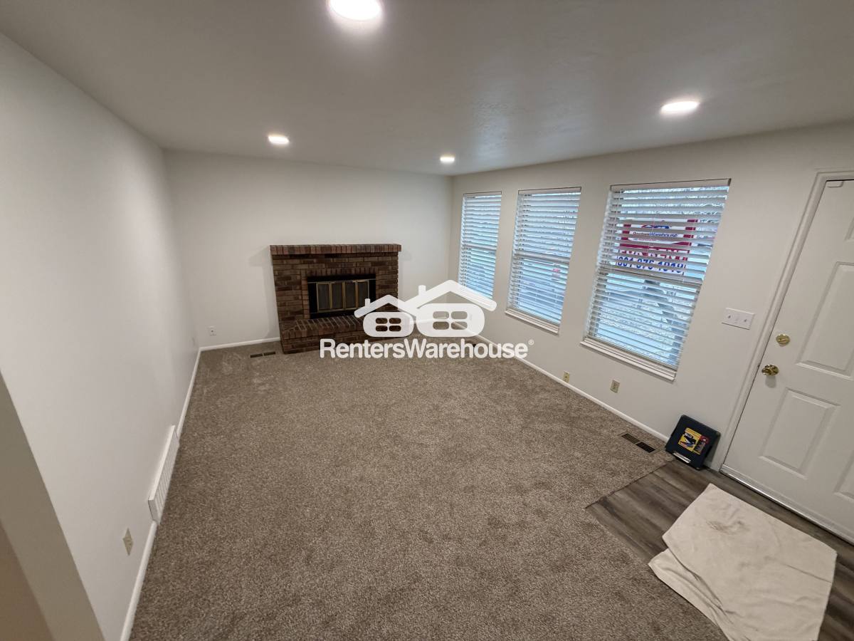 House for rent at 575 E 10315 S, Sandy, UT 84070