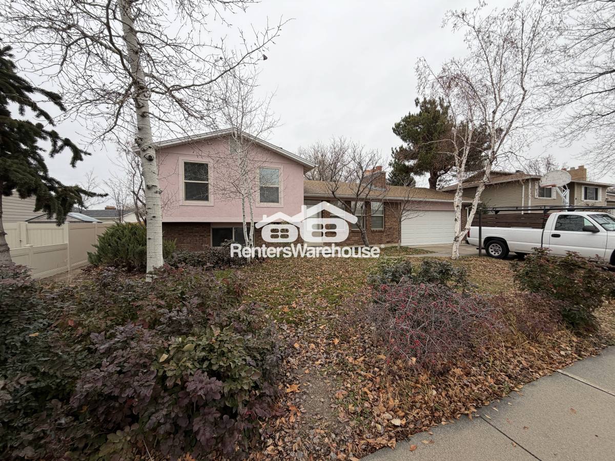 House for rent at 575 E 10315 S, Sandy, UT 84070