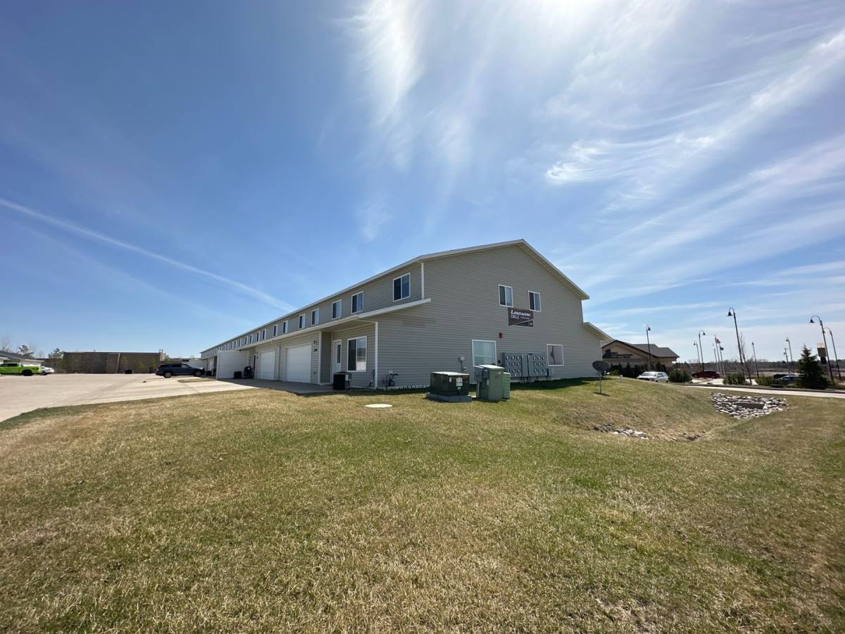 Apartment for rent at 2102-2136 Landmark Circle, Minot, ND 58703